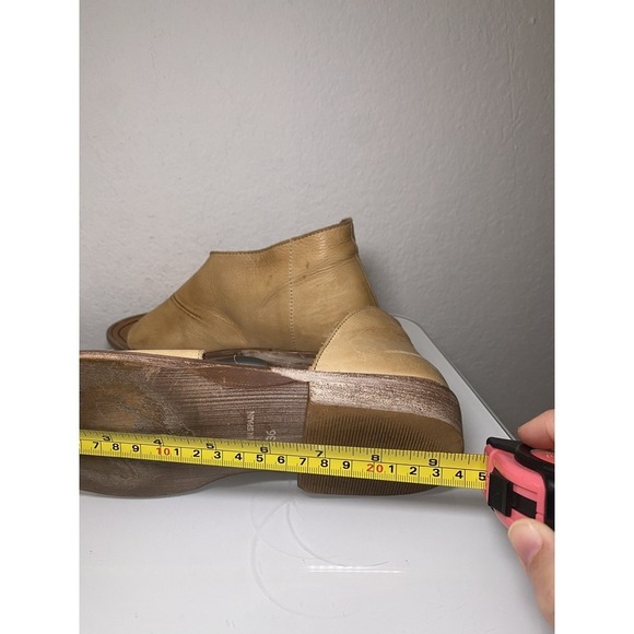 Free People Mont Blanc Sandals Womens Size 36 US 5.5 Tan Open Toe/Side Comfort - Picture 15 of 16